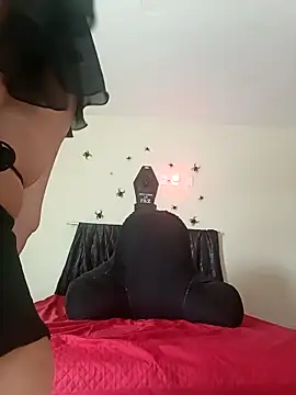 Snapshot of Escarlate4you_ chatting on October 2025 11:31:02 AM Escarlate4you online show from October 2025 11:31:02 AM