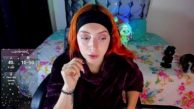 Violetaarey online show from March 2026 03:06:01 AM