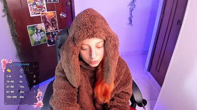 Violetaarey online show from December 2025 05:30:02 AM