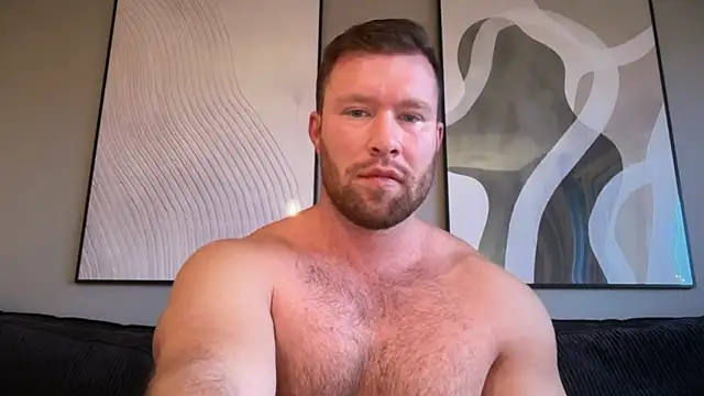 Snapshot of swekingxx chatting on December 2025 09:46:01 AM swekingxx online show from December 2025 09:46:01 AM