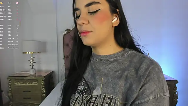 Mara Betancurt online show from December 2025 04:05:02 AM