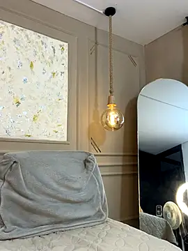 Snapshot of Alishak chatting on November 2025 07:18:01 PM Alishak online show from November 2025 07:18:01 PM