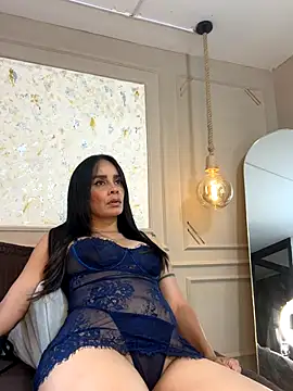 Snapshot of Alishak chatting on December 2025 08:03:01 PM Alishak online show from December 2025 08:03:01 PM