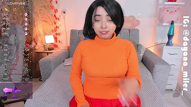 Snapshot of _dayana_miler chatting on January 2025 03:53:01 AM dayana miler online show from January 2025 03:53:01 AM