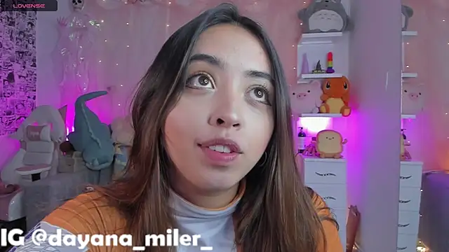  dayana miler online show from November 2025 02:21:02 PM