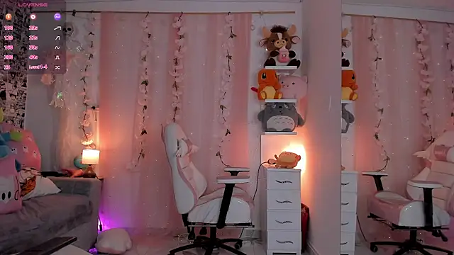 Snapshot of _dayana_miler chatting on February 2026 12:39:02 AM dayana miler online show from February 2026 12:39:02 AM