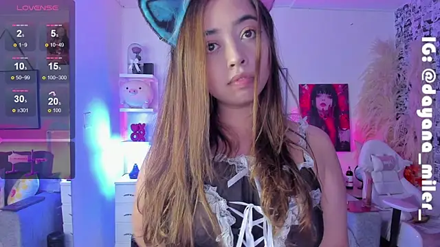 Snapshot of _dayana_miler chatting on March 2025 12:34:02 AM dayana miler online show from March 2025 12:34:02 AM