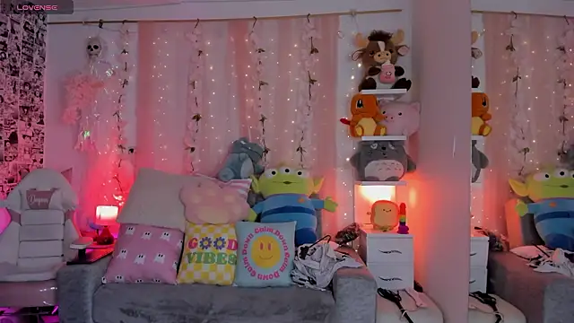  dayana miler online show from March 2026 12:51:02 AM