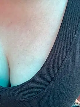 May-Squirt online show from February 2025 08:06:02 AM