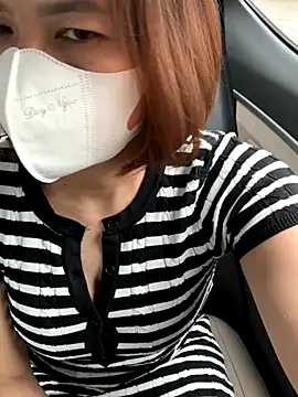 May-Squirt online show from October 2025 06:34:01 AM