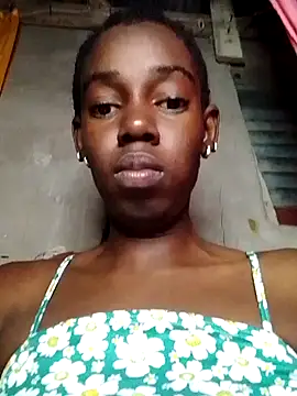 Snapshot of lachilena027 chatting on December 2024 02:04:01 AM lachilena027 online show from December 2024 02:04:01 AM