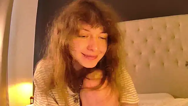 Snapshot of sun_place chatting on June 2026 11:43:02 AM sun place online show from June 2026 11:43:02 AM