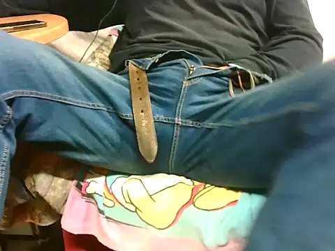 Snapshot of Giulio35_Pika chatting on October 2025 03:44:02 PM Giulio35 Pika online show from October 2025 03:44:02 PM