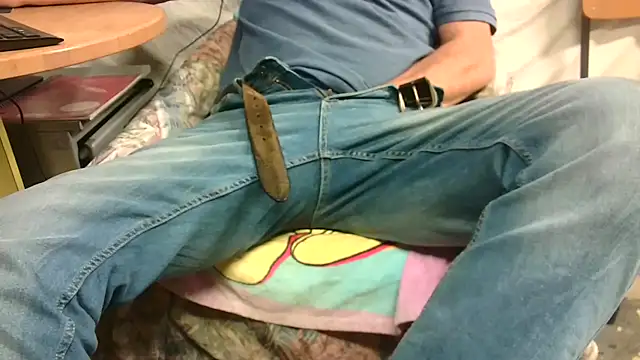 Snapshot of Giulio35_Pika chatting on September 2025 05:03:01 AM Giulio35 Pika online show from September 2025 05:03:01 AM