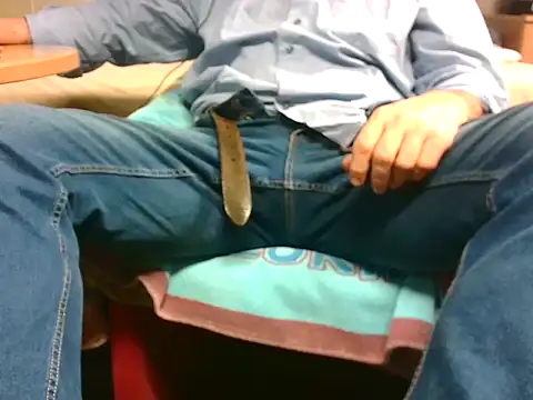 Snapshot of Giulio35_Pika chatting on February 2026 05:01:01 PM Giulio35 Pika online show from February 2026 05:01:01 PM