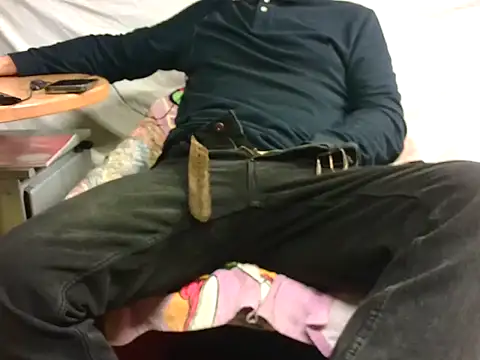 Snapshot of Giulio35_Pika chatting on December 2025 03:54:01 PM Giulio35 Pika online show from December 2025 03:54:01 PM