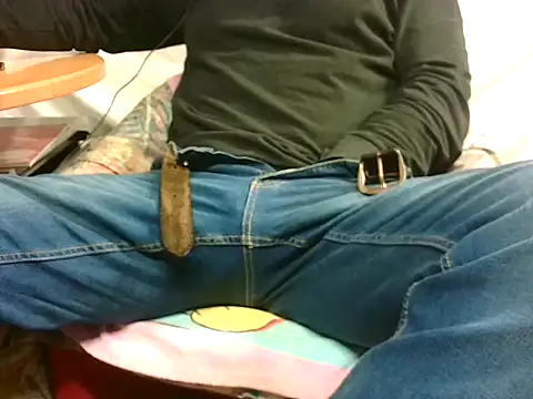 Snapshot of Giulio35_Pika chatting on November 2025 05:16:02 PM Giulio35 Pika online show from November 2025 05:16:02 PM