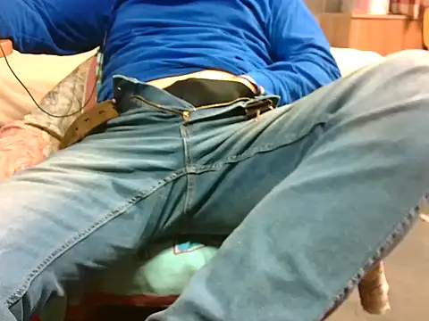 Giulio35 Pika online show from March 2026 06:00:02 AM