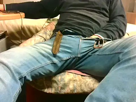 Giulio35 Pika online show from March 2026 05:18:01 AM