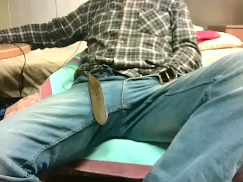 Giulio35 Pika online show from March 2026 05:58:01 AM