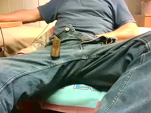 Giulio35 Pika online show from April 2026 03:52:02 PM