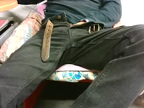 Snapshot of Giulio35_Pika chatting on November 2025 04:40:02 PM Giulio35 Pika online show from November 2025 04:40:02 PM