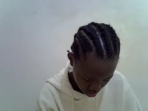 hey its andreana online show from October 2025 06:36:02 AM