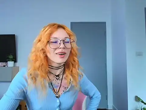 Snapshot of juicyshow_ chatting on September 2025 02:23:01 AM juicyshow  online show from September 2025 02:23:01 AM