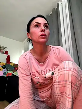 Snapshot of KimKelly13 chatting on November 2025 11:36:02 AM KimKelly13 online show from November 2025 11:36:02 AM