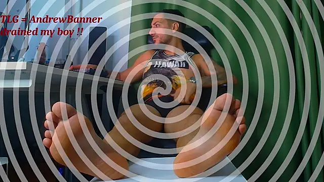 Snapshot of AndrewBanner chatting on August 2026 04:29:02 AM AndrewBanner online show from August 2026 04:29:02 AM