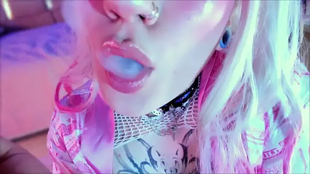 Snapshot of Broklinwhite_ chatting on December 2025 02:26:02 PM Broklinwhite online show from December 2025 02:26:02 PM