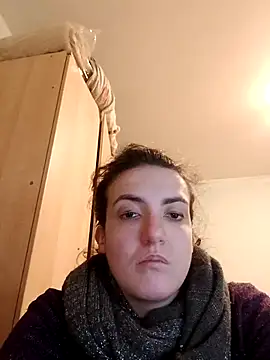 LadyMinnie online show from November 2025 05:17:02 PM