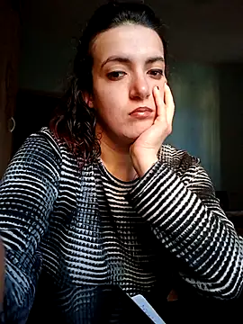 LadyMinnie online show from November 2025 09:57:01 AM