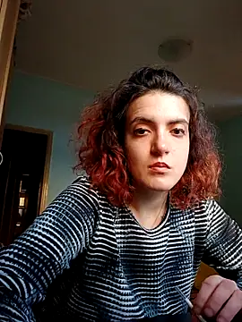 LadyMinnie online show from November 2025 09:57:02 AM