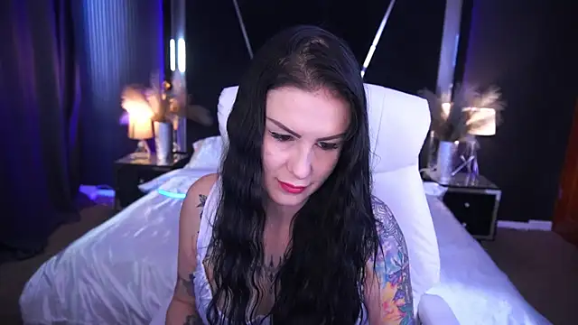 Snapshot of AmberDismond chatting on October 2025 05:51:02 AM AmberDismond online show from October 2025 05:51:02 AM