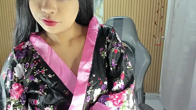 Lili 16 online show from January 2026 11:06:02 AM