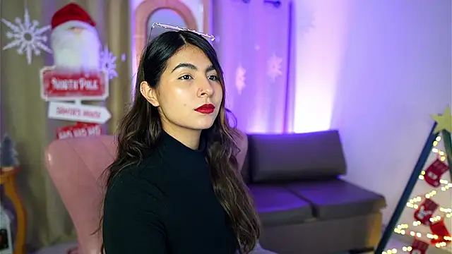 Snapshot of ShelleyMorell chatting on December 2025 12:29:02 PM ShelleyMorell online show from December 2025 12:29:02 PM