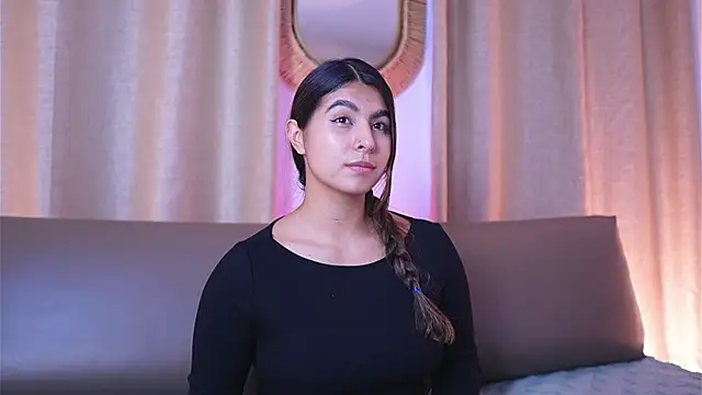 Snapshot of ShelleyMorell chatting on November 2025 12:20:02 PM ShelleyMorell online show from November 2025 12:20:02 PM