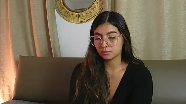 Snapshot of ShelleyMorell chatting on November 2025 12:17:02 PM ShelleyMorell online show from November 2025 12:17:02 PM