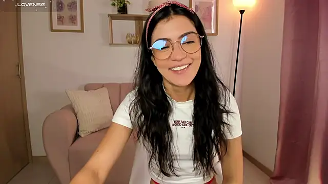 Lilabril online show from June 2026 02:56:01 PM