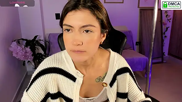 Snapshot of Lilabril chatting on January 2026 02:32:01 PM Lilabril online show from January 2026 02:32:01 PM