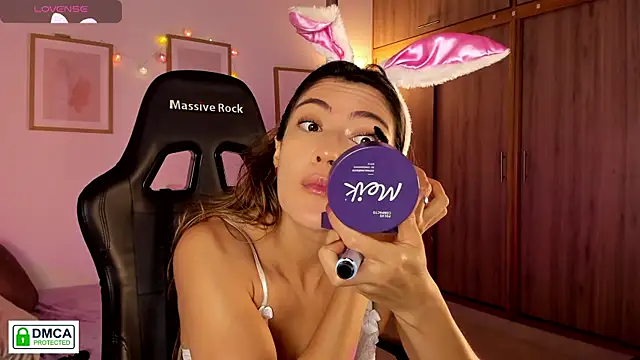 Lilabril online show from April 2026 02:46:02 PM