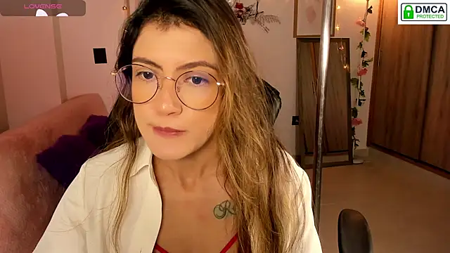 Snapshot of Lilabril chatting on December 2025 02:40:01 PM Lilabril online show from December 2025 02:40:01 PM