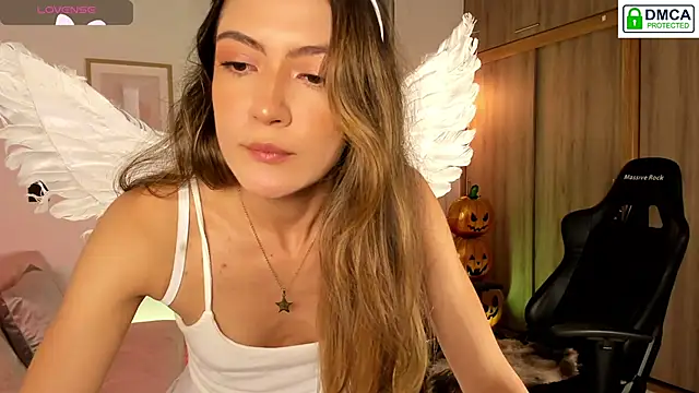 Snapshot of Lilabril chatting on October 2025 03:08:01 PM Lilabril online show from October 2025 03:08:01 PM