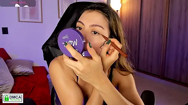 Lilabril online show from April 2026 02:35:02 PM