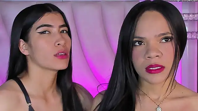 siara and zoe online show from May 2026 12:07:02 AM