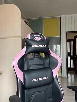 Julietta a online show from November 2025 09:08:02 AM