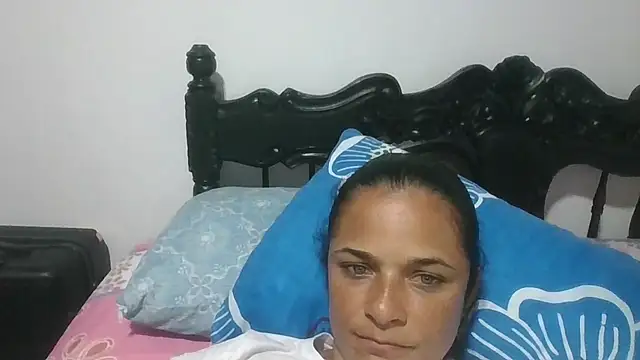 GiveLove1 online show from November 2025 11:30:02 PM