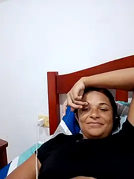 GiveLove1 online show from February 2026 03:44:01 PM