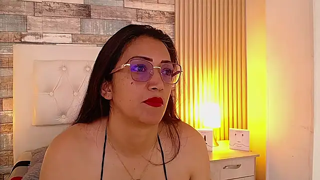 dayana mendoza69 online show from December 2025 03:03:02 PM